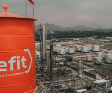 Justiça determina leilão de terreno da Refit por R$ 11,7 milhões