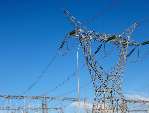 Comitê antecipa geração de energia para evitar impactos do El Niño