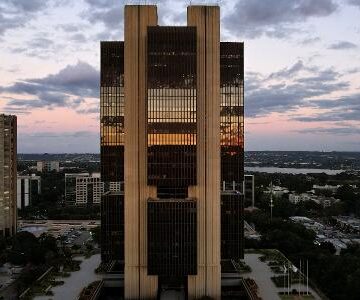 FMI defende ritmo mais lento de corte de juros no Brasil