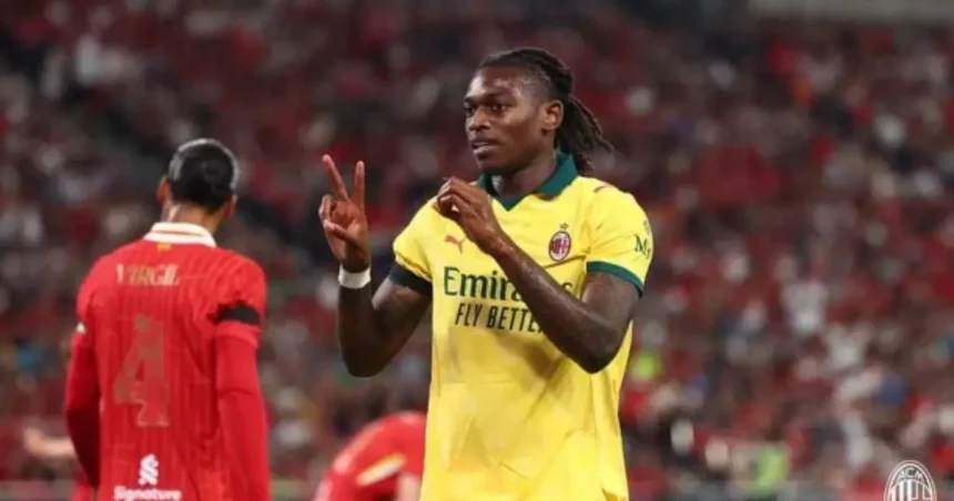 Rafael Leão alimenta expectativa de atuar em gigante brasileiro