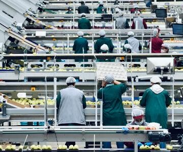 Tarifa combinada de 37,5% vai atingir 3,9 mil produtos brasileiros, Tarifa combinada de 37,5% vai atingir 3,9 mil produtos brasileiros, diz CNI
