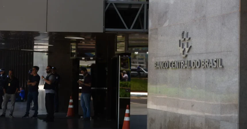 Mercado reduz previsão para a inflação em 2026 pela 4ª Mercado reduz previsão para a inflação em 2026 pela 4ª semana, mostra Focus