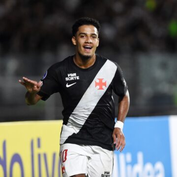 Clubes da MLS monitoram Brenner; Vasco está aberto a negociar o atacante