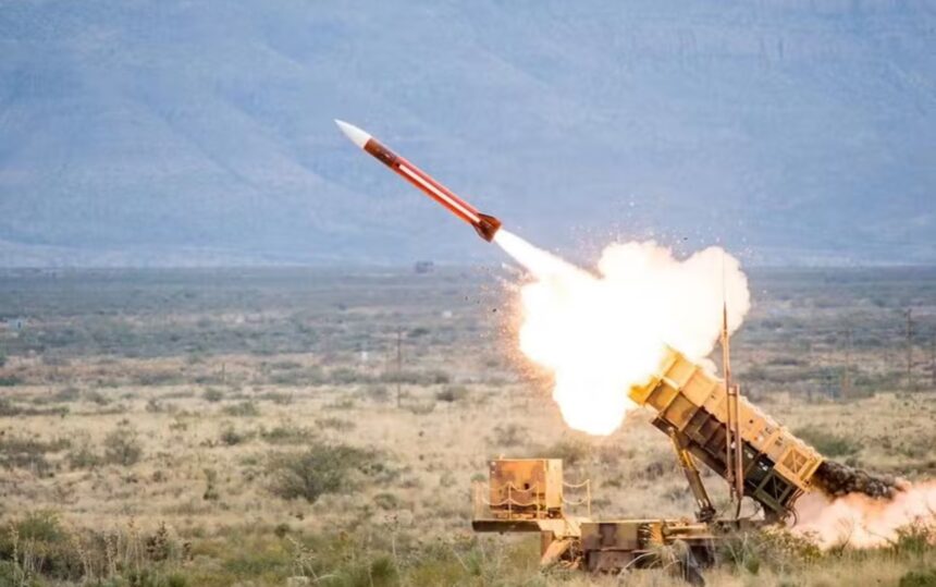 Irã acusa EUA de bombardear seu território e repudia ataque contra grupo aliado no Iraque