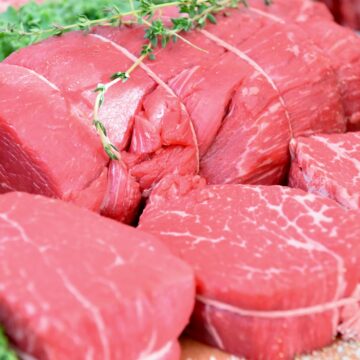 Brasil avalia acionar OMC contra veto da União Europeia à carne brasileira e vê motivação política