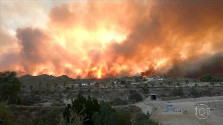 Bombeiros enfrentam 'nuvens de fogo' em meio a incêndios na França e na Espanha