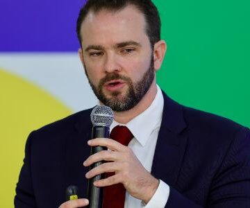 Durigan diz ver ‘silêncio retumbante’ da oposição em temas econômicos