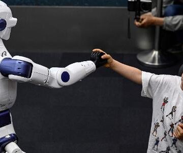 Robôs chineses: EUA proíbem importação de novos modelos