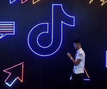 O que o TikTok promete para combater fake news nas eleições de 2026
