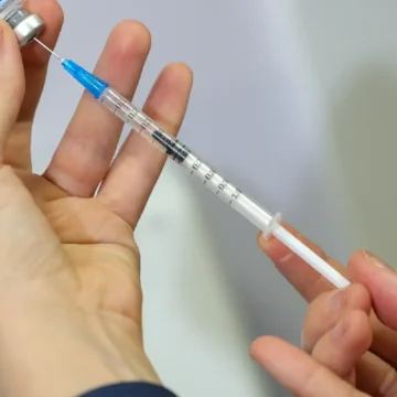 Campanha alerta sobre imunização contra vírus que causa bronquiolite