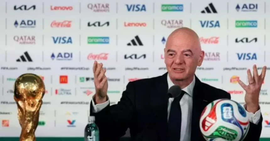 Infantino desiste de plano para investimentos privados na Fifa