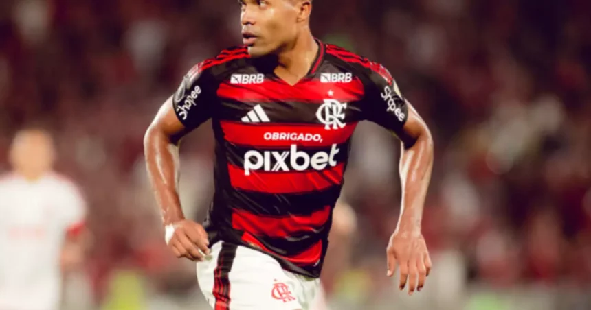 Alex Sandro vai render lucro milionário ao Flamengo