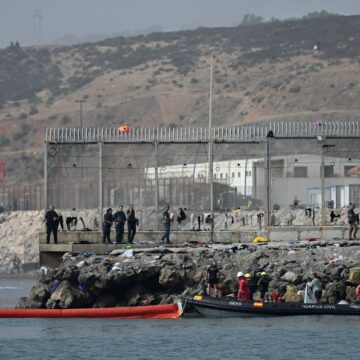 Espanha anuncia 'normalidade' em Ceuta e pede reunião urgente sobre migração à UE