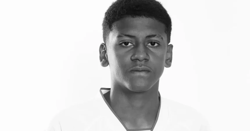 Ex-São Paulo é morto a tiros por engano aos 15 anos; clube lamenta