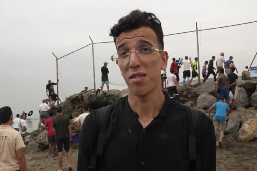 Espanha diz que 48 mil imigrantes já retornaram de Ceuta Espanha diz que 48 mil imigrantes já retornaram de Ceuta para Marrocos