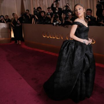 Ariana Grande fará pausa na carreira após comentários sobre seu corpo, diz jornal