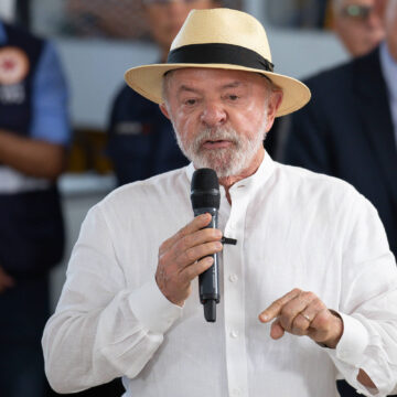 Lula prevê dificuldade inédita no 2º turno da eleição – 03/08/2026 – Política