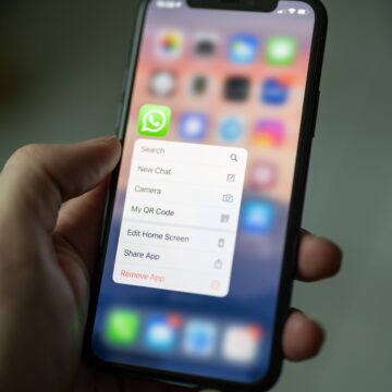 Usuários do WhatsApp relatam conta bloqueada pela plataforma Usuários do WhatsApp relatam conta bloqueada pela plataforma