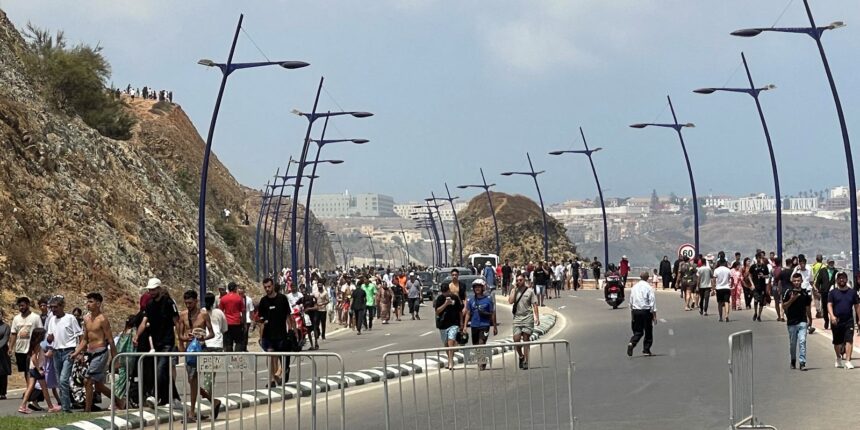 Especialistas divergem sobre anuência de Marrocos em migração a Ceuta