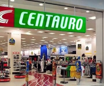 Digital já é 25% de vendas da Centauro; chuteira rosa foi destaque na Copa