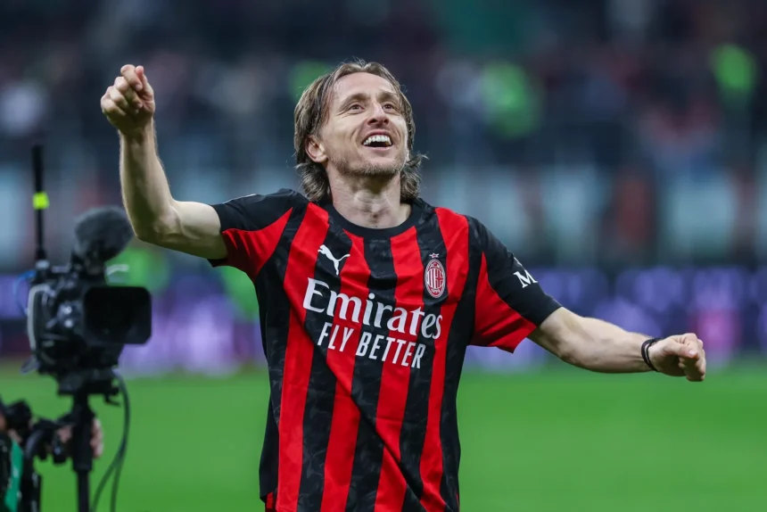 Modric exalta reforço do Milan: ‘Talvez ele seja exatamente aquilo que precisávamos’