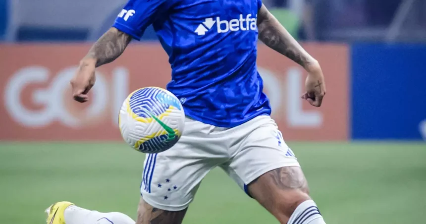 “O importante é a classificação”, destaca Matheus Henrique após vitória do Cruzeiro sobre a Chapecoense