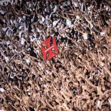 Pedro Emanuel manda recado para a torcida do Vasco