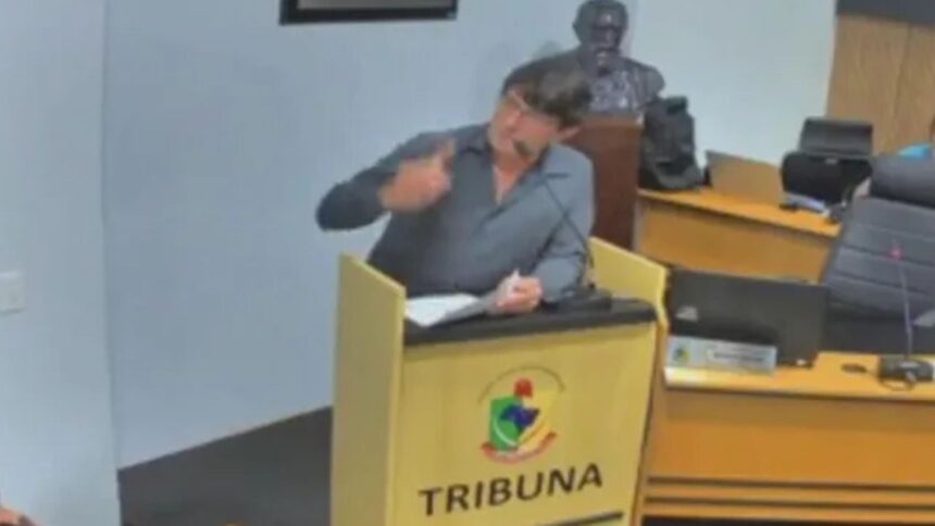Ex-vereador de cidade do RS é condenado por racismo após Ex-vereador de cidade do RS é condenado por racismo após pedir 'trabalho de gente branca' em obra