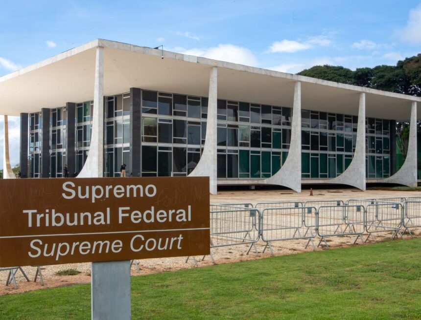 STF suspende julgamento de lei que proíbe jogos de azar