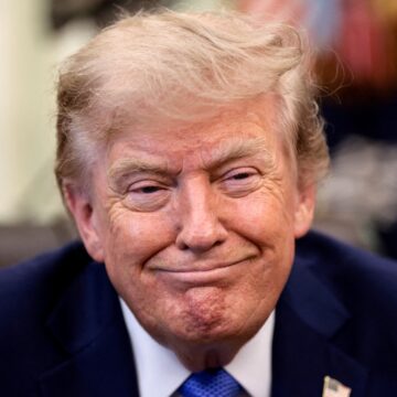 O que é o turismo de nascimento nos EUA e como decretos de Trump podem afetar brasileiros