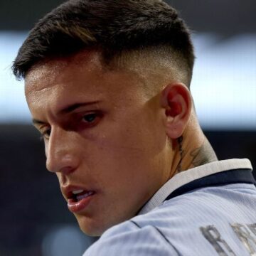 Vasco aumenta proposta para contratar Brian Rodríguez