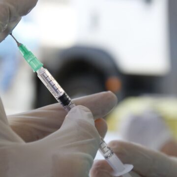Campanha contra sarampo vacinou 280 mil pessoas em SP em Campanha contra sarampo vacinou 280 mil pessoas em SP em uma semana
