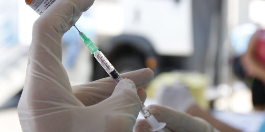Campanha contra sarampo vacinou 280 mil pessoas em SP em Campanha contra sarampo vacinou 280 mil pessoas em SP em uma semana