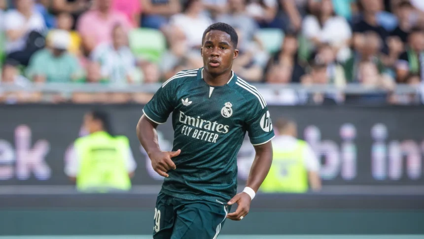 Endrick deixa boa impressão a Mourinho em vitória do Real Madrid: ‘Seria imprudência emprestá-lo’
