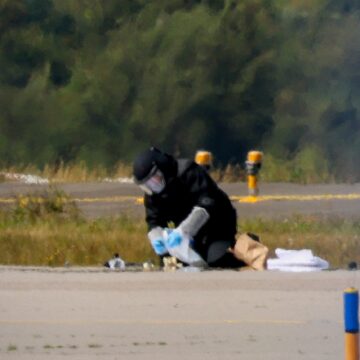 Drone explosivo em aeroporto alemão foi derrubado com chute