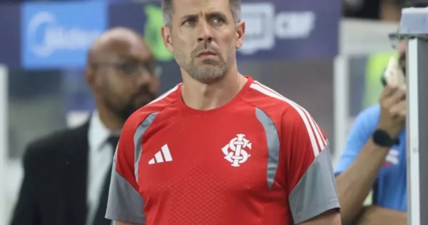 A declaração de Paulo Pezzolano direcionada a Palmeiras x Internacional