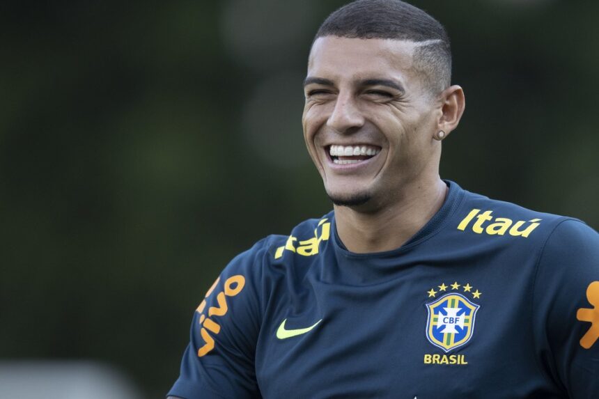 Vasco ainda sonha com Yeboah e tem o argentino Pablo Vasco ainda sonha com Yeboah e tem o argentino Pablo Solari no radar