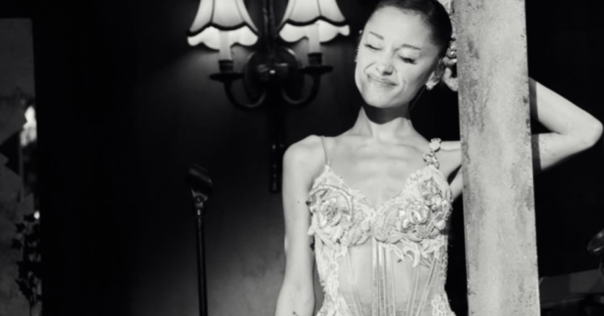 Caso de Ariana Grande revive debate sobre “culto à magreza” na internet