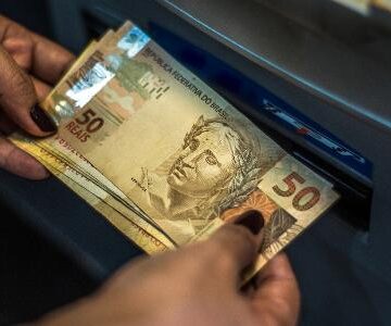 Dinheiro ‘esquecido’ em bancos cai 17,9% com saque de R$ 340 mi e Desenrola