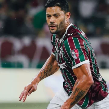 Hulk é vaiado, e Fluminense fica no empate com Rivadavia pela Libertadores