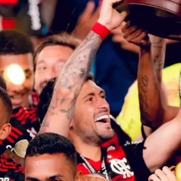 Arrascaeta reencontra Cruzeiro pelo Flamengo na Libertadores; veja números