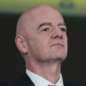 Hummels dispara contra Infantino: ‘Causou o próprio fim como presidente da Fifa’