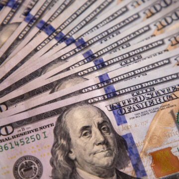 Acompanhe a cotação do dólar e a Bolsa nesta quarta (12) – 12/08/2026 – Economia