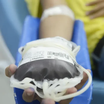 Doação de sangue: espera para quem fez tatuagem e piercing Doação de sangue: espera para quem fez tatuagem e piercing será menor