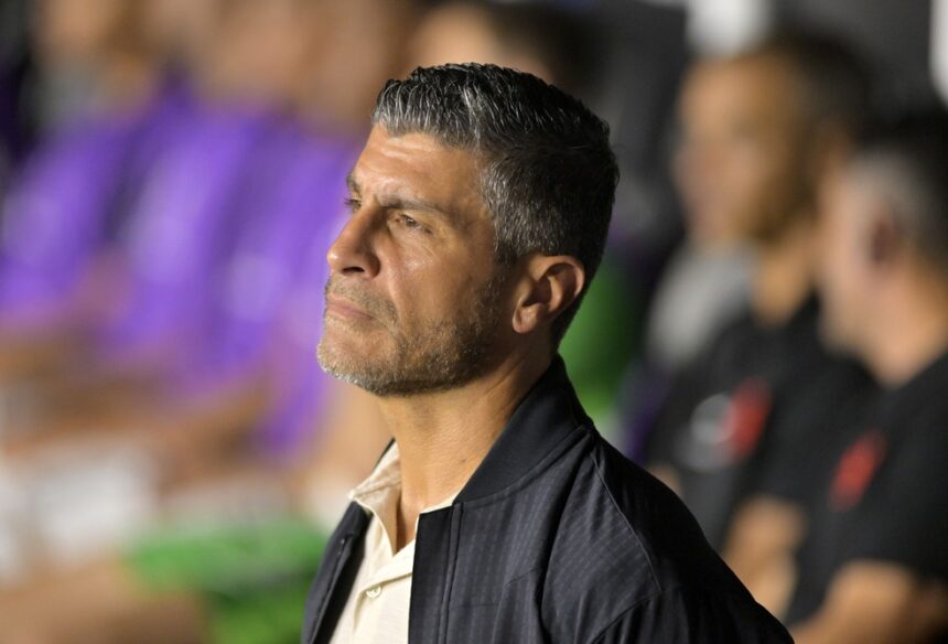 Confira outros tópicos da entrevista coletiva de Pedro Emanuel após Vasco 0 x 0 Olimpia