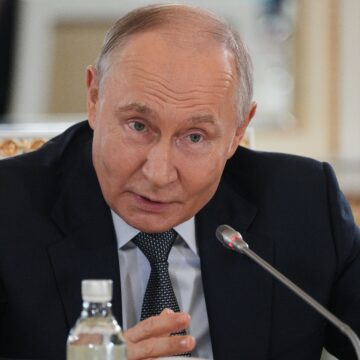 Rússia diz que 'agência ocidental' prepara acusação falsa de venda de armas ao narcotráfico da América Latina