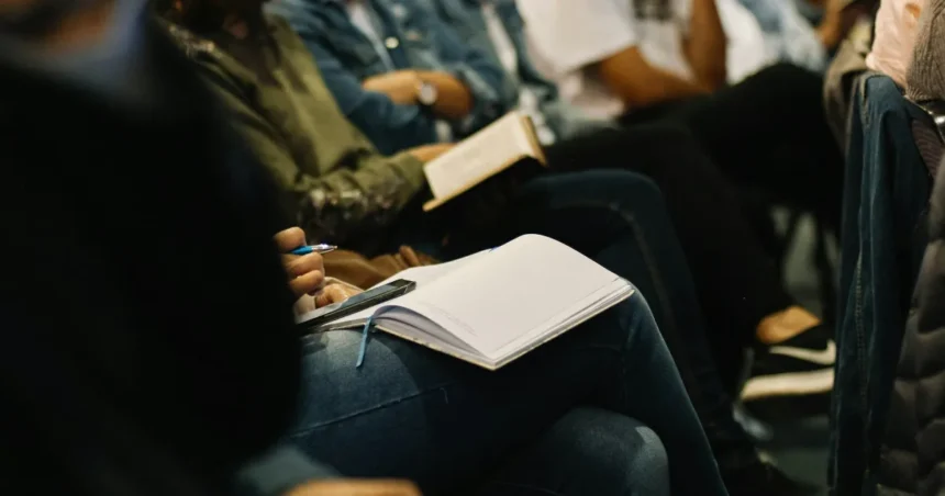 Prouni: alunos devem comprovar informações até esta sexta-feira (14) Prouni: alunos devem comprovar informações até esta sexta-feira (14)