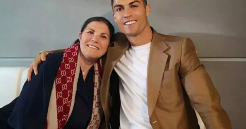 Cristiano Ronaldo não chamou nem a mãe para o próprio casamento