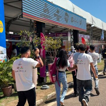 'Experiência bem top': estudantes participam de passeio interativo na Expofeira do Amapá