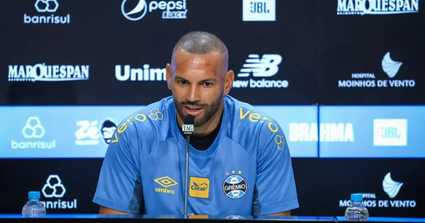 Weverton é sincero ao falar sobre o desempenho do Grêmio